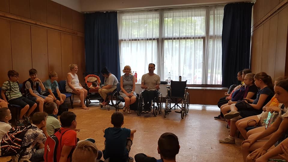 eselyegyenloseg201903.jpg